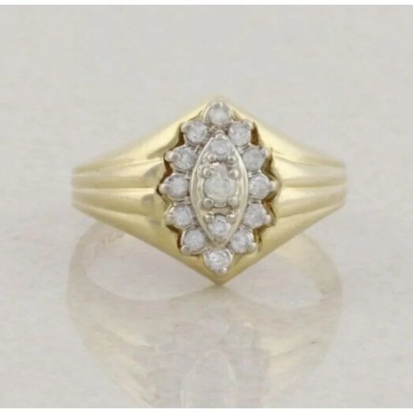 14k Yellow Gold .25 Carat Diamond Cluster Ring Size 6 1/2 - Picture 1 of 7